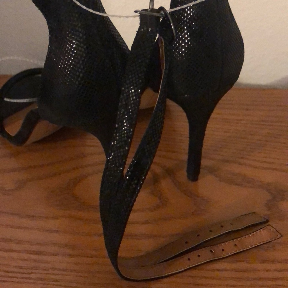 High heels - Picture 8 of 8